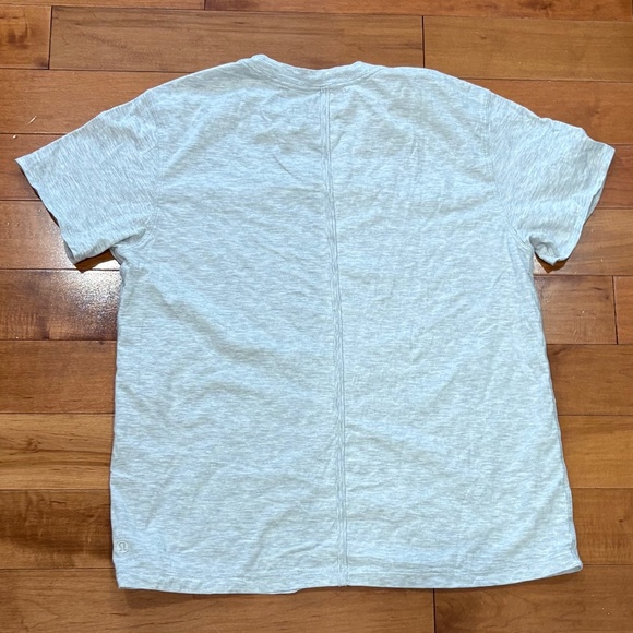 Lululemon All Yours Tee Heathered Core Light Grey - Picture 4 of 6